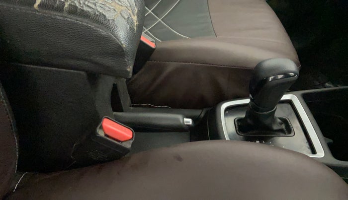 2021 Maruti Swift VXI AMT, Petrol, Automatic, 62,815 km, Gear Lever