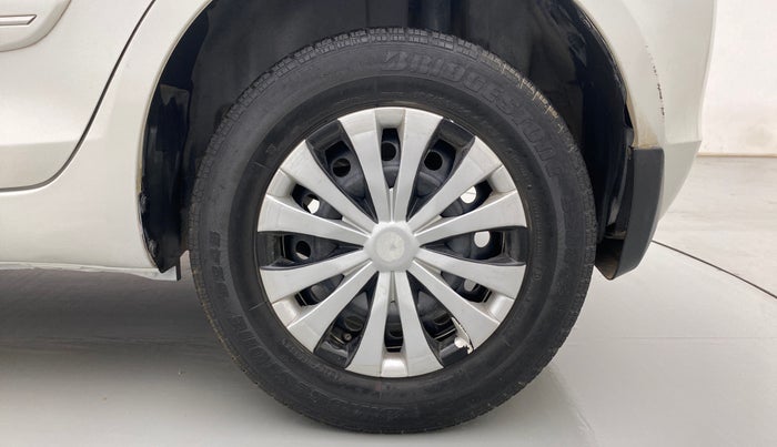 2014 Maruti Swift VXI, Petrol, Manual, 95,559 km, Left Rear Wheel