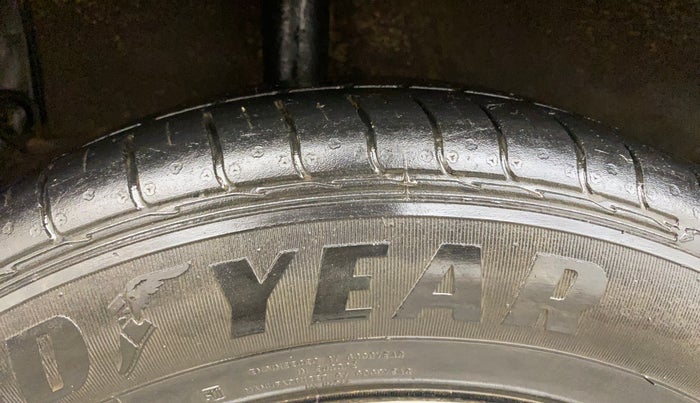 2021 KIA SONET HTE 1.2, Petrol, Manual, 47,881 km, Right Rear Tyre Tread