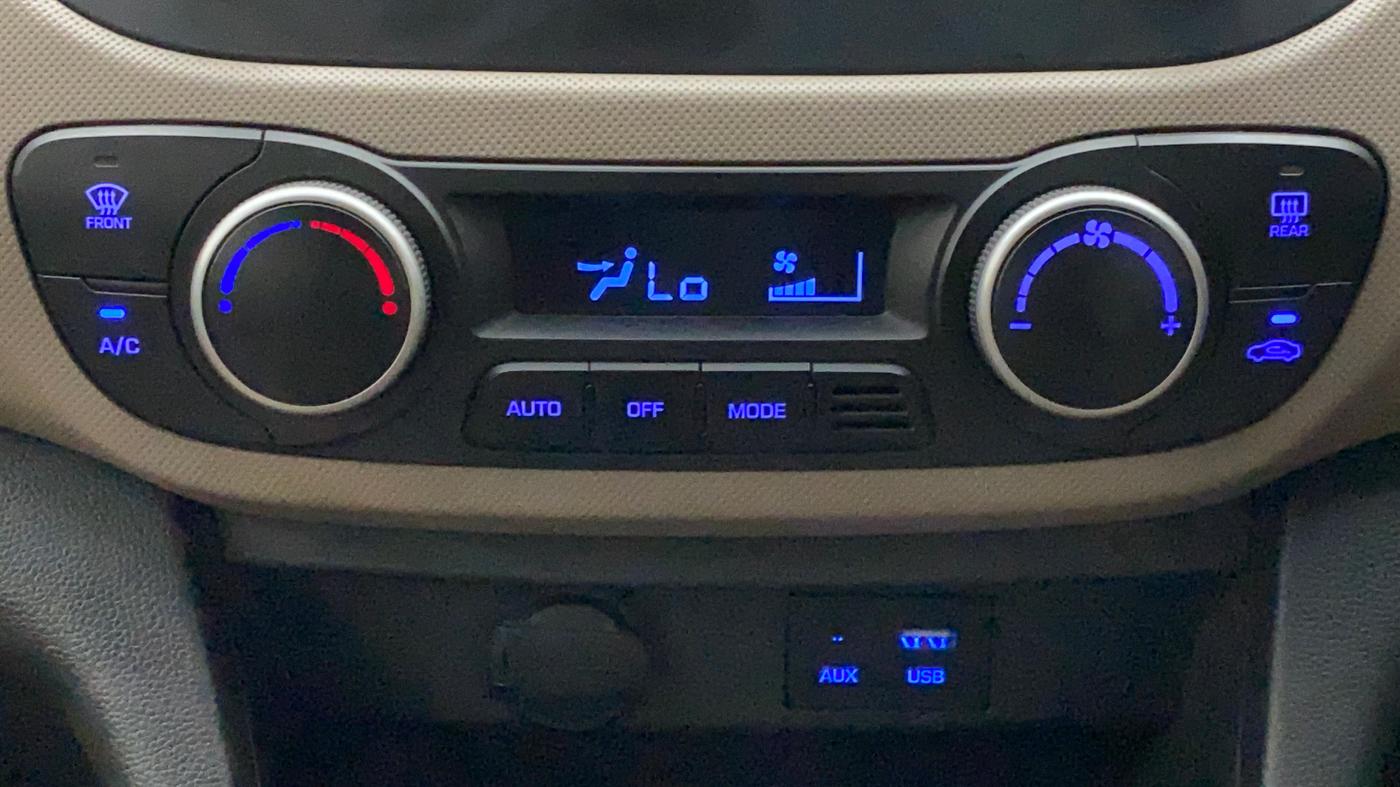 2017 Hyundai Grand i10 ASTA 1.2 KAPPA VTVT, Petrol, Manual, 60,490 km, Automatic Climate Control