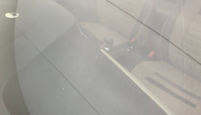 2017 Hyundai Grand i10 ASTA 1.2 KAPPA VTVT, Petrol, Manual, 60,490 km, Front windshield - Minor spot on windshield