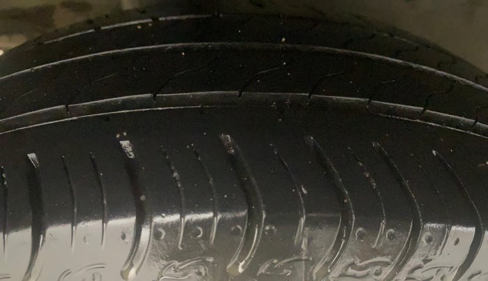 2022 Honda Amaze 1.2L I-VTEC VX CVT, Petrol, Automatic, 24,172 km, Right Rear Tyre Tread