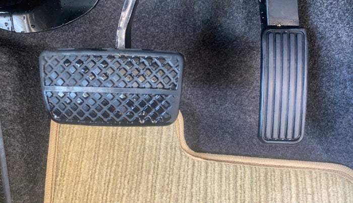 2022 Honda Amaze 1.2L I-VTEC VX CVT, Petrol, Automatic, 24,172 km, Pedals