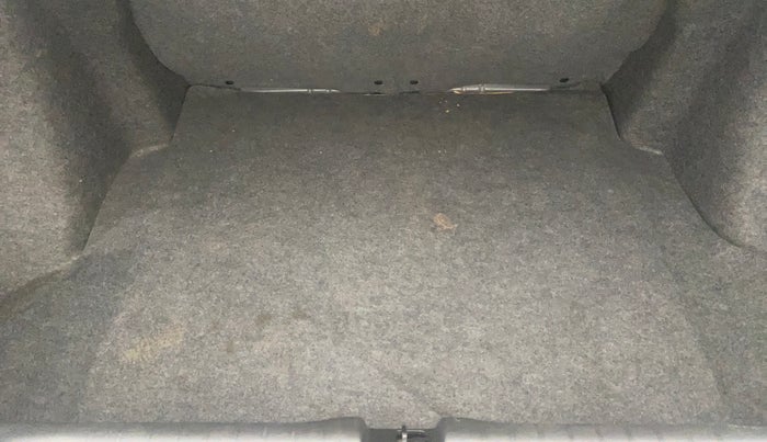 2022 Honda Amaze 1.2L I-VTEC VX CVT, Petrol, Automatic, 24,172 km, Boot Inside