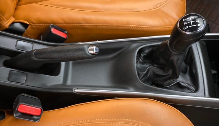 2021 Maruti Baleno DELTA PETROL 1.2, Petrol, Manual, 22,386 km, Gear Lever