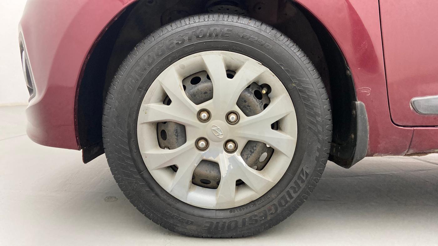 2013 Hyundai Grand i10 SPORTZ 1.2 KAPPA VTVT, Petrol, Manual, 78,256 km, Left Front Wheel