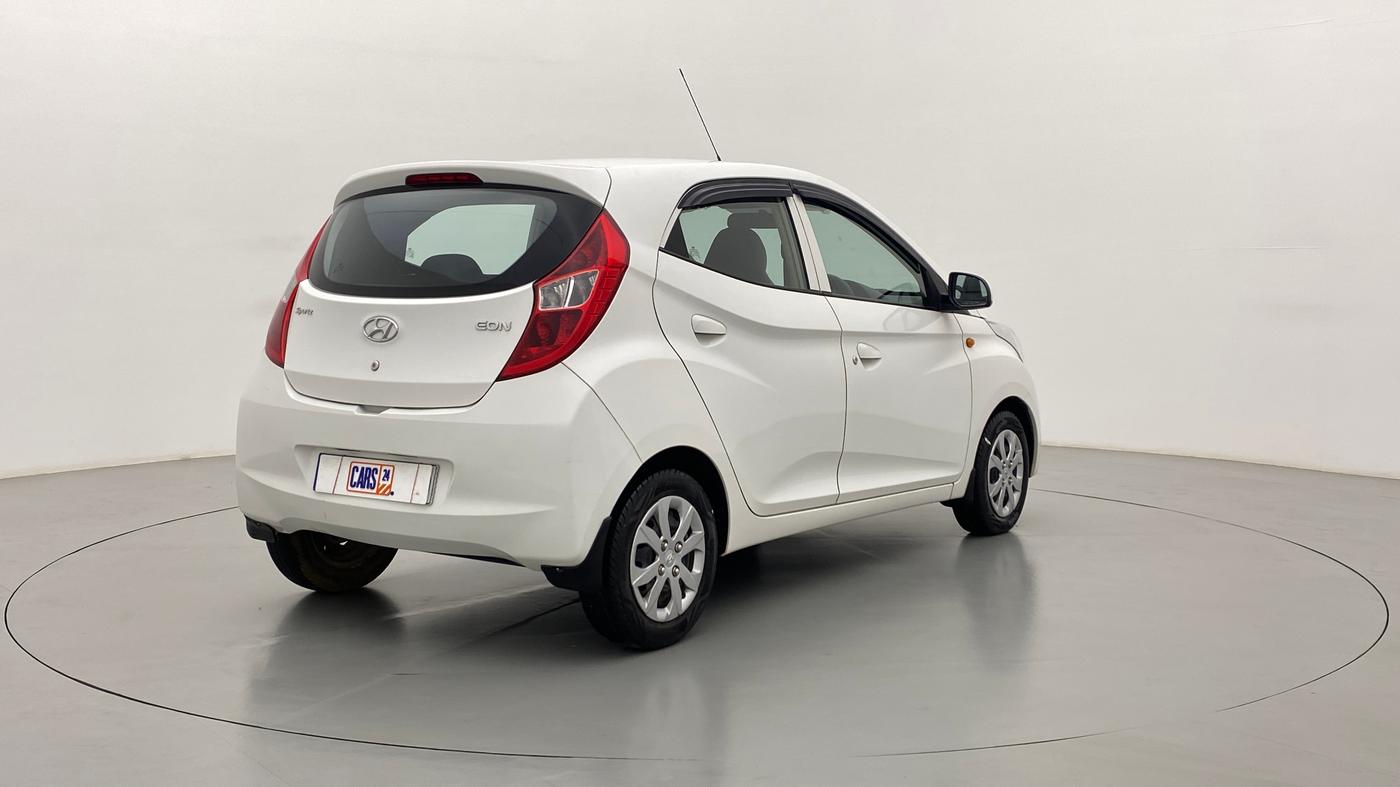 2018 Hyundai Eon SPORTZ, Petrol, Manual, 13,944 km, Right Back Diagonal