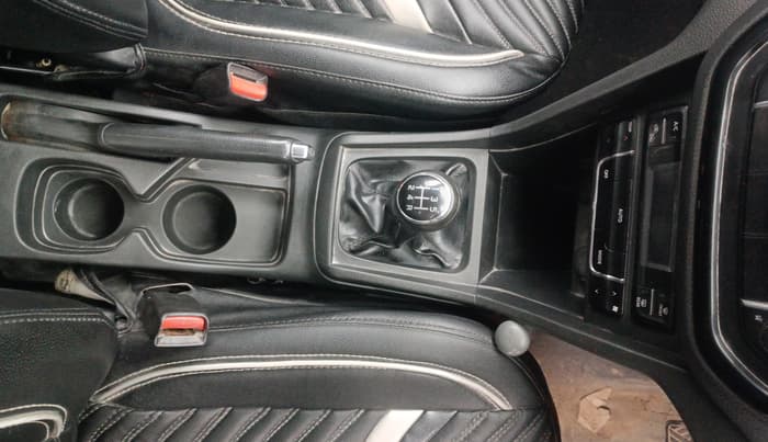 2016 Maruti Vitara Brezza ZDI, Diesel, Manual, 66,687 km, Gear Lever