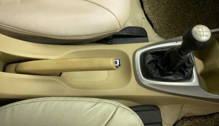 2011 Honda City 1.5L I-VTEC V MT, Petrol, Manual, 94,857 km, Gear Lever