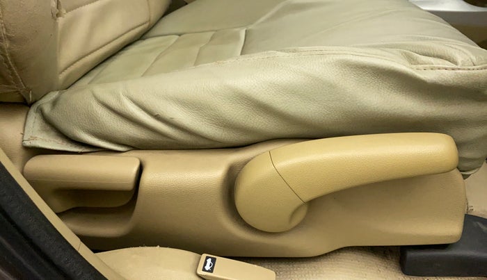 2011 Honda City 1.5L I-VTEC V MT, Petrol, Manual, 94,857 km, Driver Side Adjustment Panel