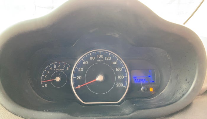 2012 Hyundai i10 MAGNA 1.1, Petrol, Manual, 66,074 km, Odometer Image