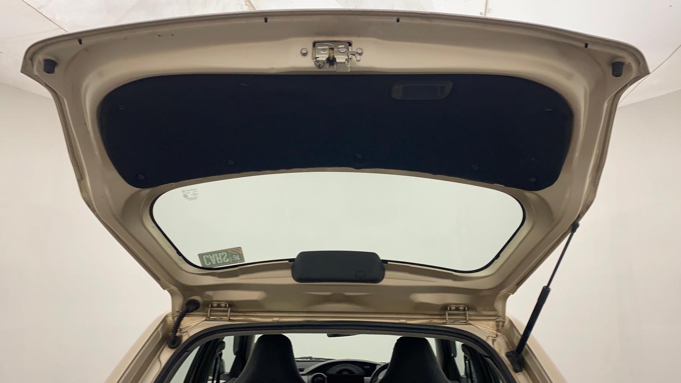 2013 Toyota Etios Liva G, Petrol, Manual, 79,965 km, Boot Door Open