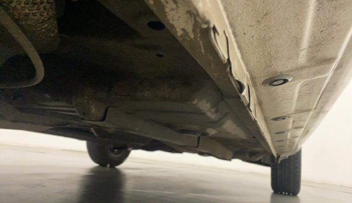 2013 Toyota Etios Liva G, Petrol, Manual, 79,965 km, Right Side Underbody