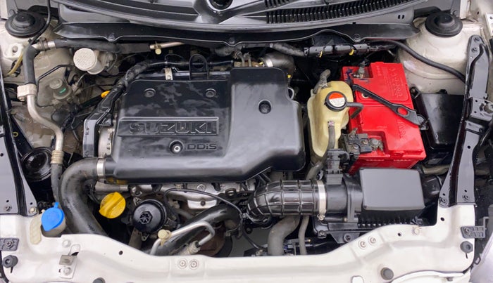 2014 Maruti Swift VDI, Diesel, Manual, 79,786 km, Open Bonet
