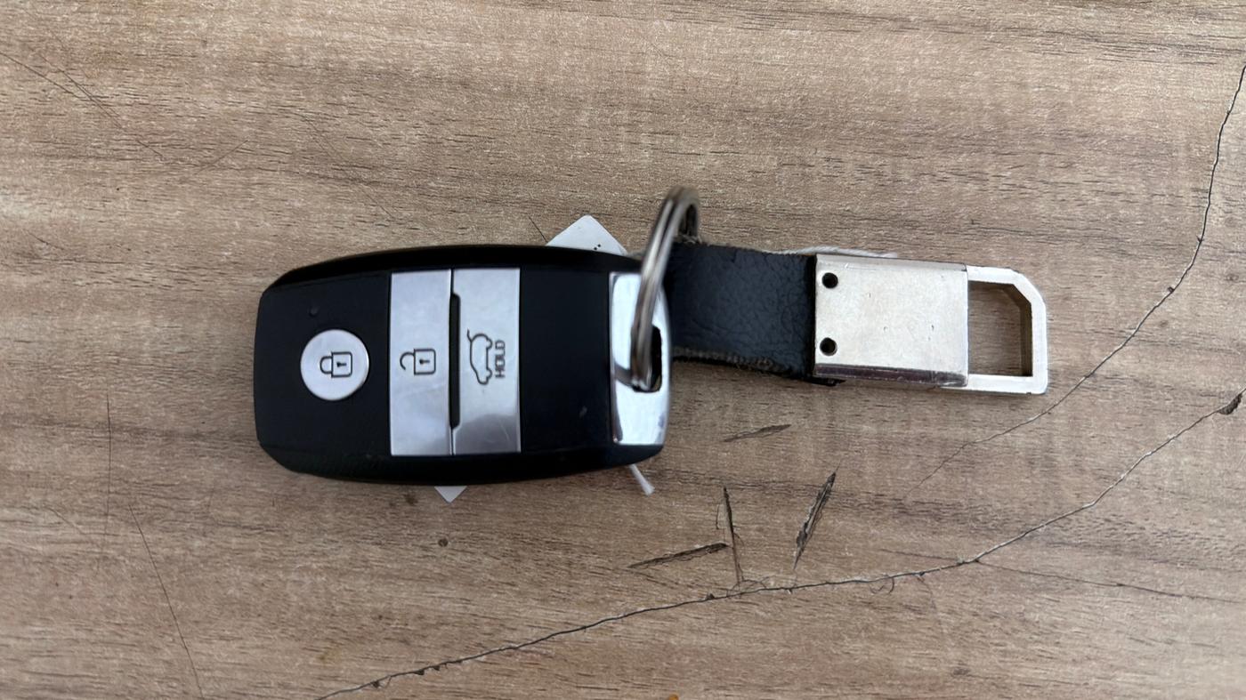 2019 KIA SELTOS HTK PLUS 1.5, Petrol, Manual, 60,118 km, Key Close Up