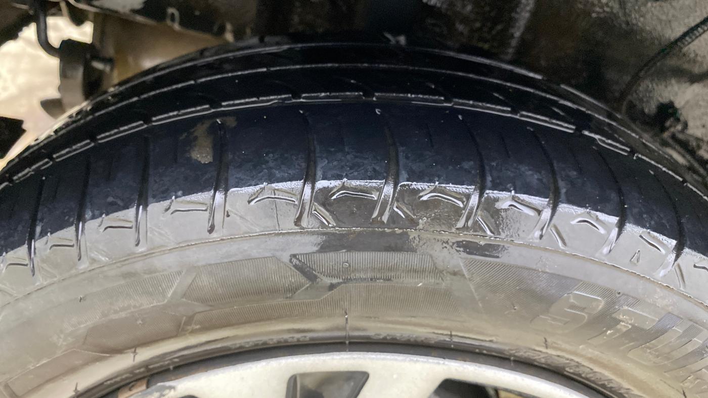 2022 Tata Tiago XT CNG, CNG, Manual, 86,963 km, Right Rear Tyre Tread