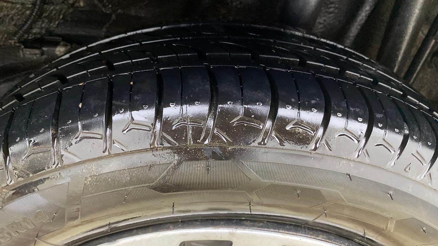 2022 Tata Tiago XT CNG, CNG, Manual, 86,963 km, Left Rear Tyre Tread