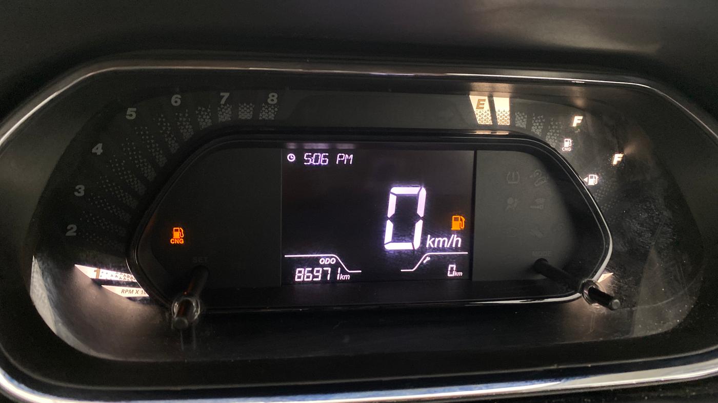 2022 Tata Tiago XT CNG, CNG, Manual, 86,963 km, Odometer Image