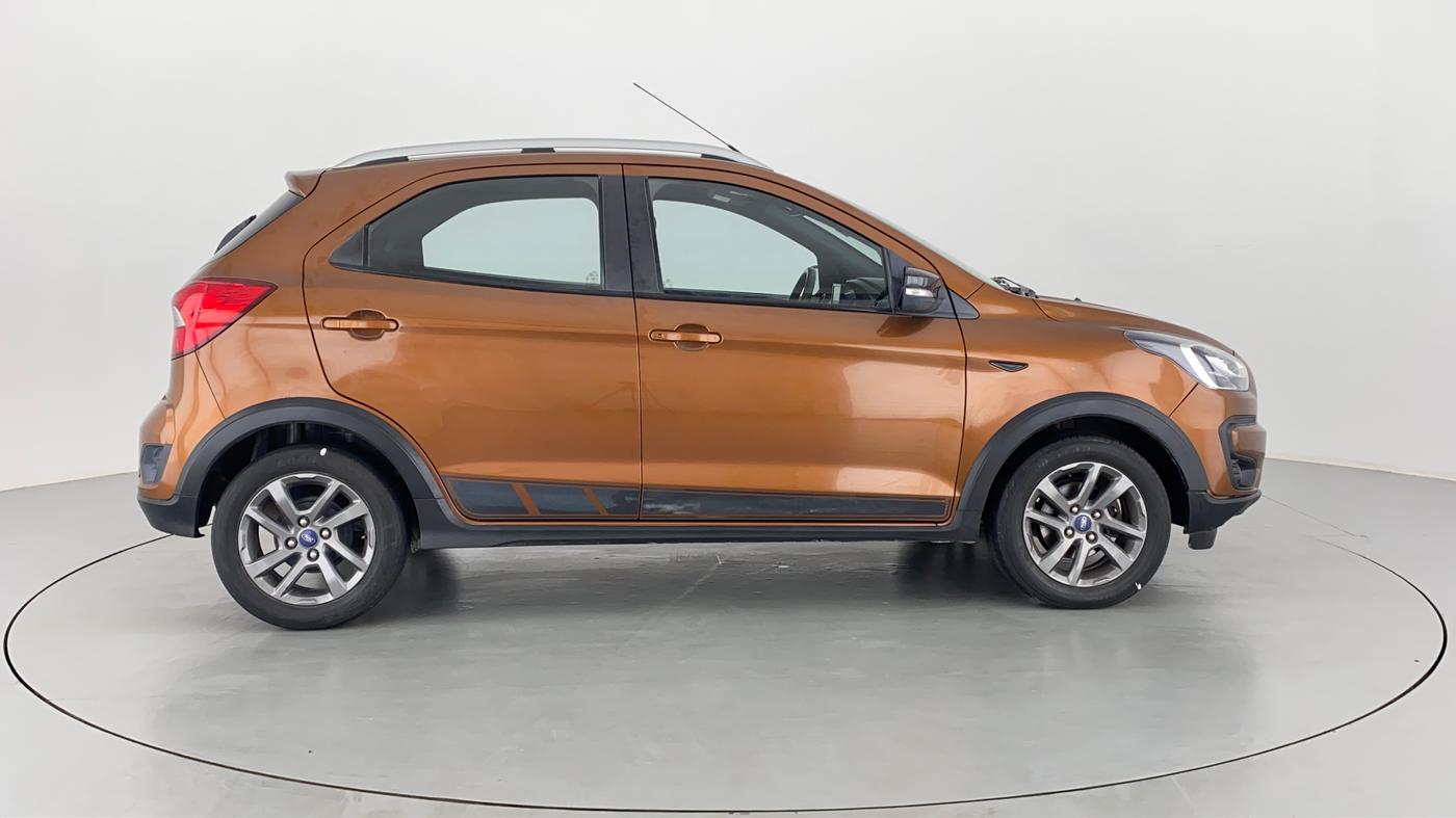 2018 Ford FREESTYLE TITANIUM 1.2 TI-VCT MT, Petrol, Manual, 51,338 km, Right Side View