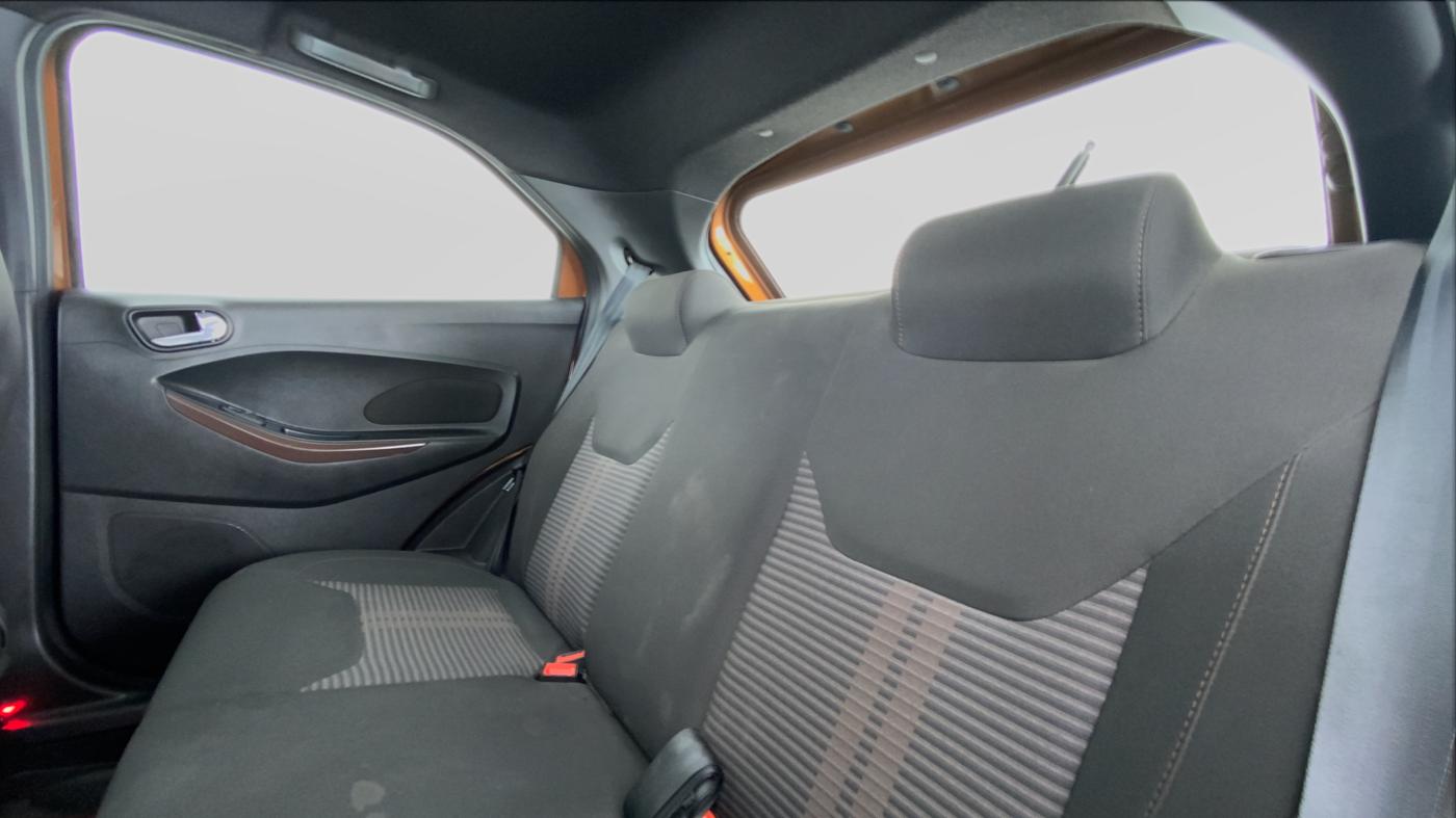 2018 Ford FREESTYLE TITANIUM 1.2 TI-VCT MT, Petrol, Manual, 51,338 km, Right Side Rear Door Cabin