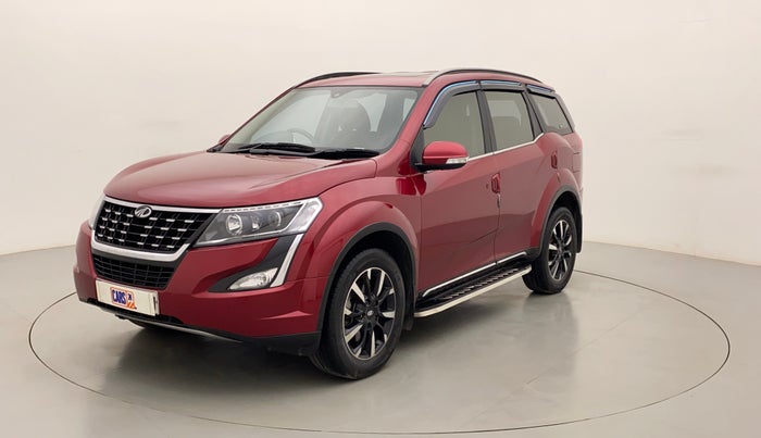 2018 Mahindra XUV500 W11, Diesel, Manual, 28,177 km, Left Front Diagonal
