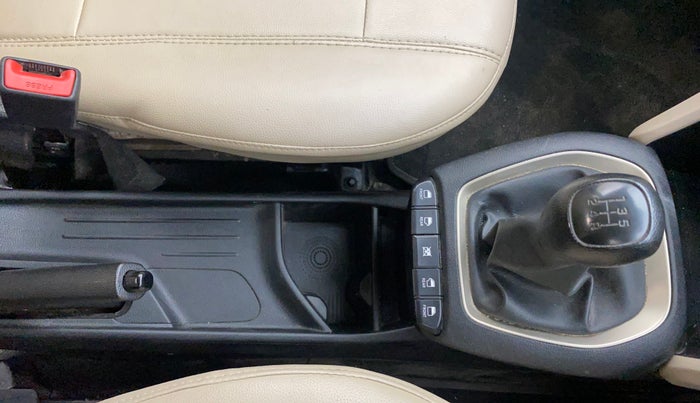 2018 Hyundai NEW SANTRO SPORTZ CNG, CNG, Manual, 54,174 km, Gear Lever