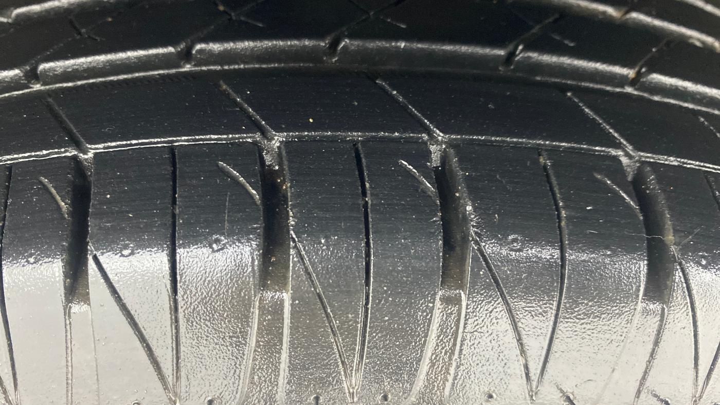 2022 Tata NEXON XZA PLUS PETROL, Petrol, Automatic, 64,657 km, Left Front Tyre Tread