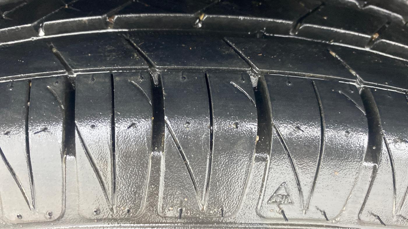 2022 Tata NEXON XZA PLUS PETROL, Petrol, Automatic, 64,657 km, Right Rear Tyre Tread