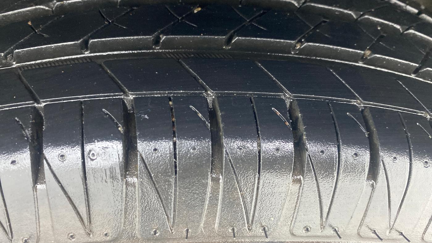2022 Tata NEXON XZA PLUS PETROL, Petrol, Automatic, 64,657 km, Left Rear Tyre Tread