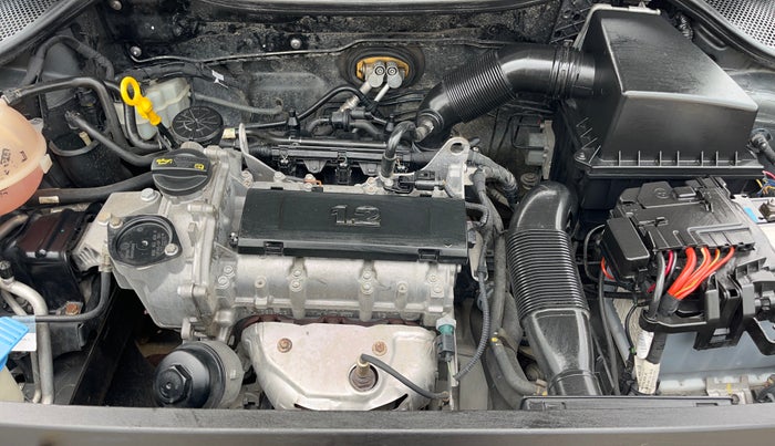 2017 Volkswagen Ameo HIGHLINE1.2L, Petrol, Manual, 72,188 km, Engine View