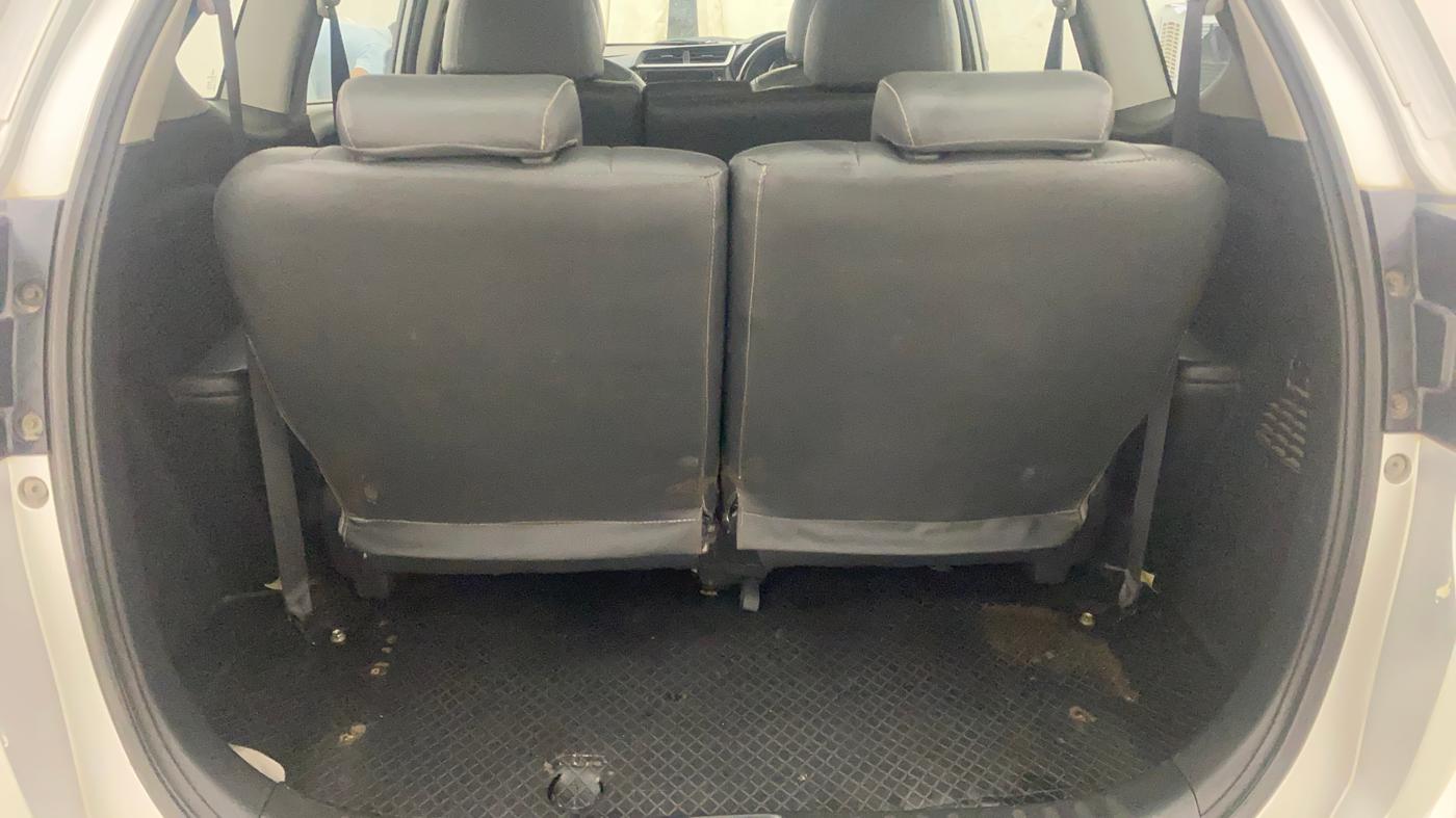2018 Honda BR-V 1.5L I-VTEC V CVT, CNG, Automatic, 88,497 km, Boot Inside