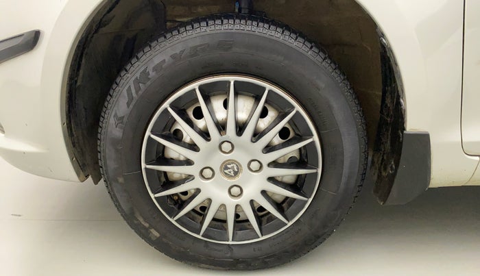 2021 Maruti Swift Dzire TOUR S-CNG (O), CNG, Manual, 23,454 km, Left Front Wheel