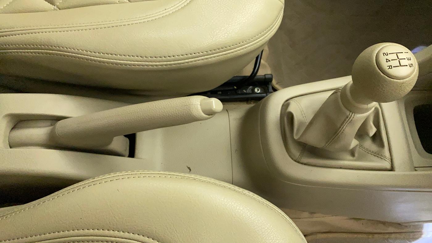 2021 Maruti Swift Dzire TOUR S-CNG (O), CNG, Manual, 23,454 km, Gear Lever