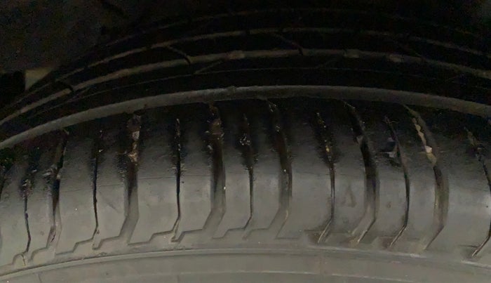 2021 Hyundai NEW I20 ASTA (O) 1.0 TURBO GDI DCT, Petrol, Automatic, 20,339 km, Left Rear Tyre Tread