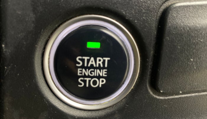 2022 Tata ALTROZ XZ PETROL, Petrol, Manual, 42,232 km, Keyless Start/ Stop Button