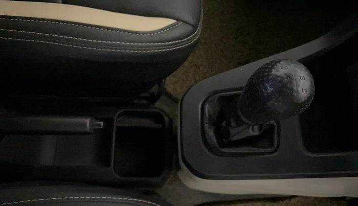 2020 Maruti New Wagon-R LXI CNG 1.0, CNG, Manual, 48,321 km, Gear Lever