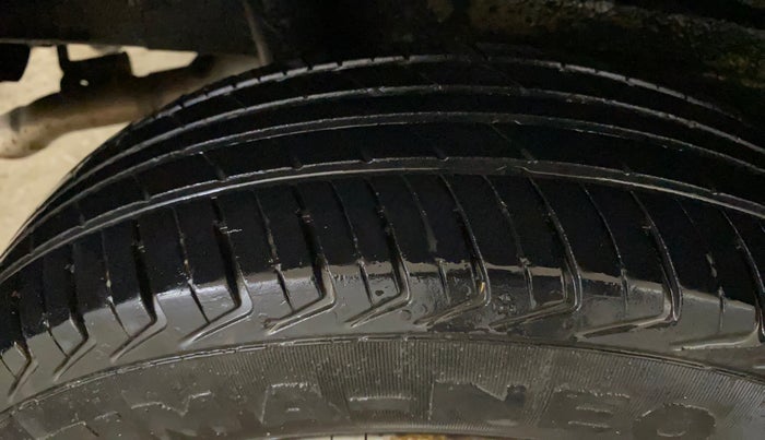 2020 Maruti New Wagon-R LXI CNG 1.0, CNG, Manual, 48,321 km, Right Rear Tyre Tread