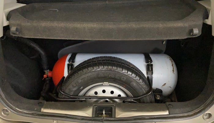 2020 Maruti New Wagon-R LXI CNG 1.0, CNG, Manual, 48,321 km, Boot Inside