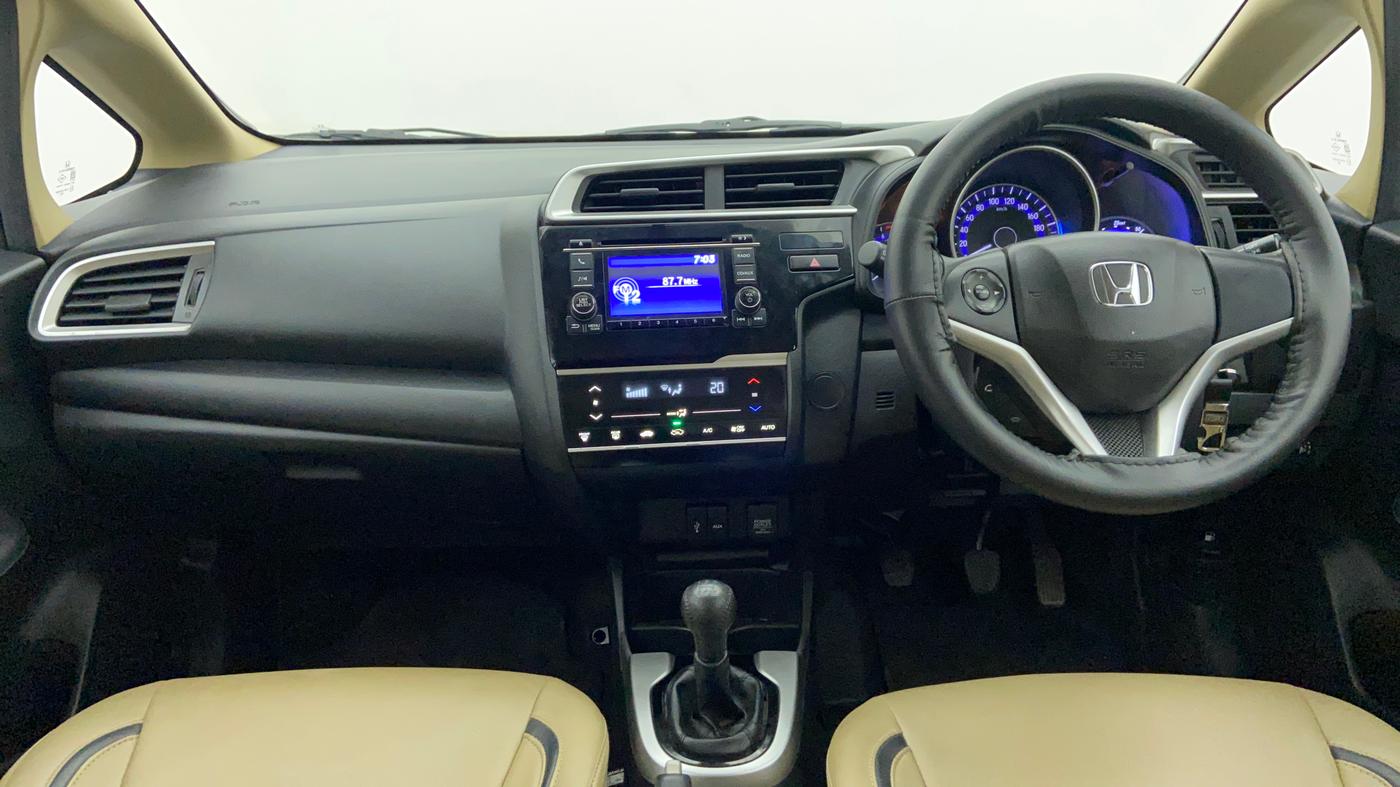 2016 Honda Jazz 1.2 V MT, Petrol, Manual, 40,012 km, Dashboard