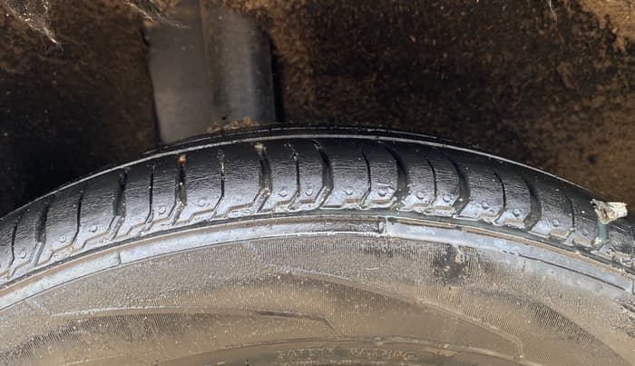 2018 Maruti Baleno ALPHA PETROL 1.2, Petrol, Manual, 90,547 km, Right Rear Tyre Tread