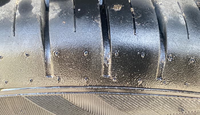 2025 Toyota Glanza G E-CNG, CNG, Manual, 9,848 km, Right Rear Tyre Tread