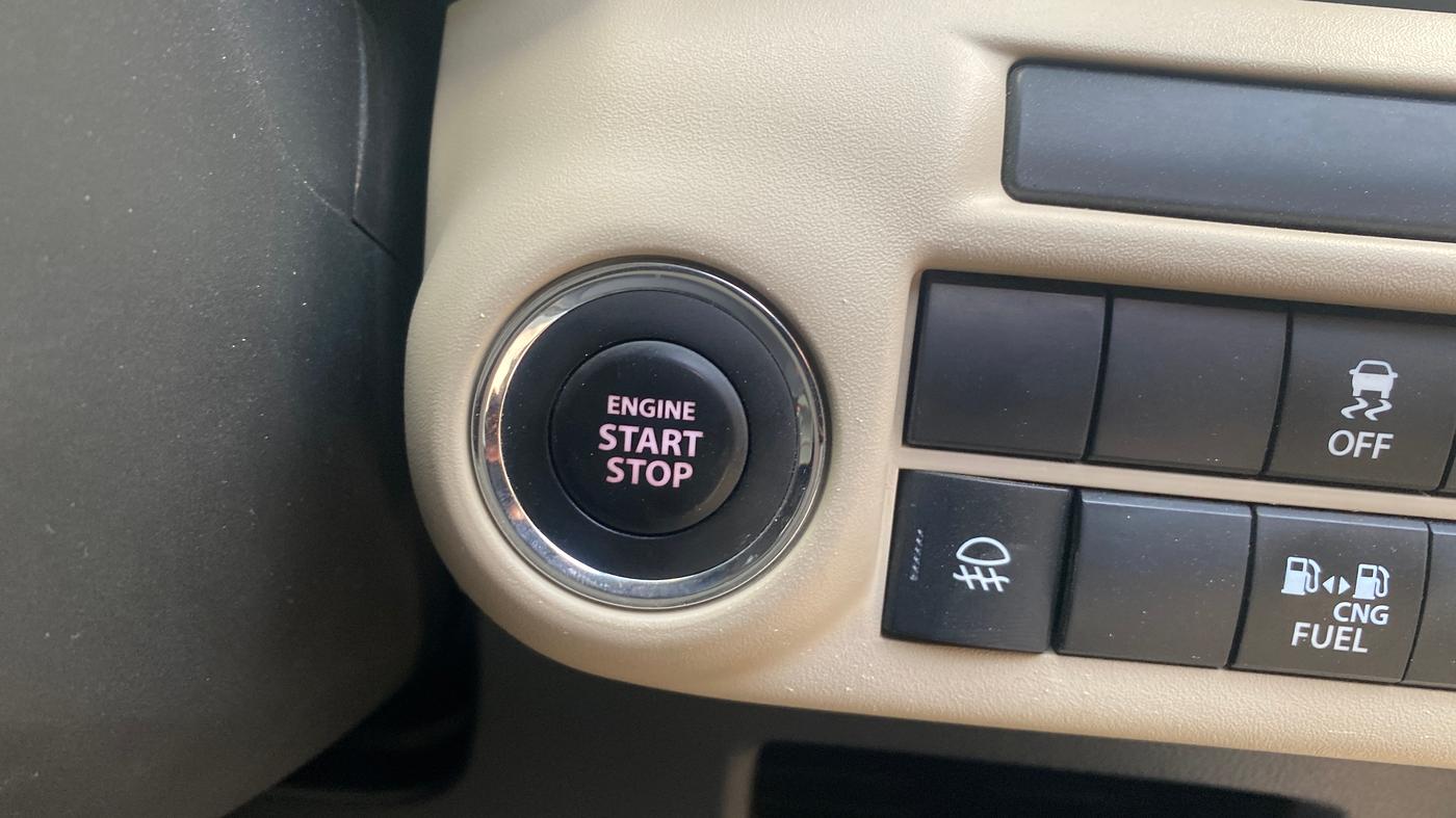 2025 Toyota Glanza G E-CNG, CNG, Manual, 9,848 km, Keyless Start/ Stop Button