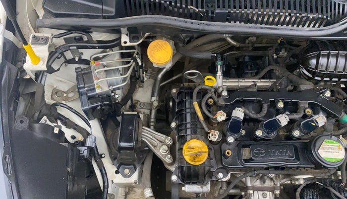 2020 Tata ALTROZ XZ PETROL, Petrol, Manual, 18,468 km, Engine View - Right