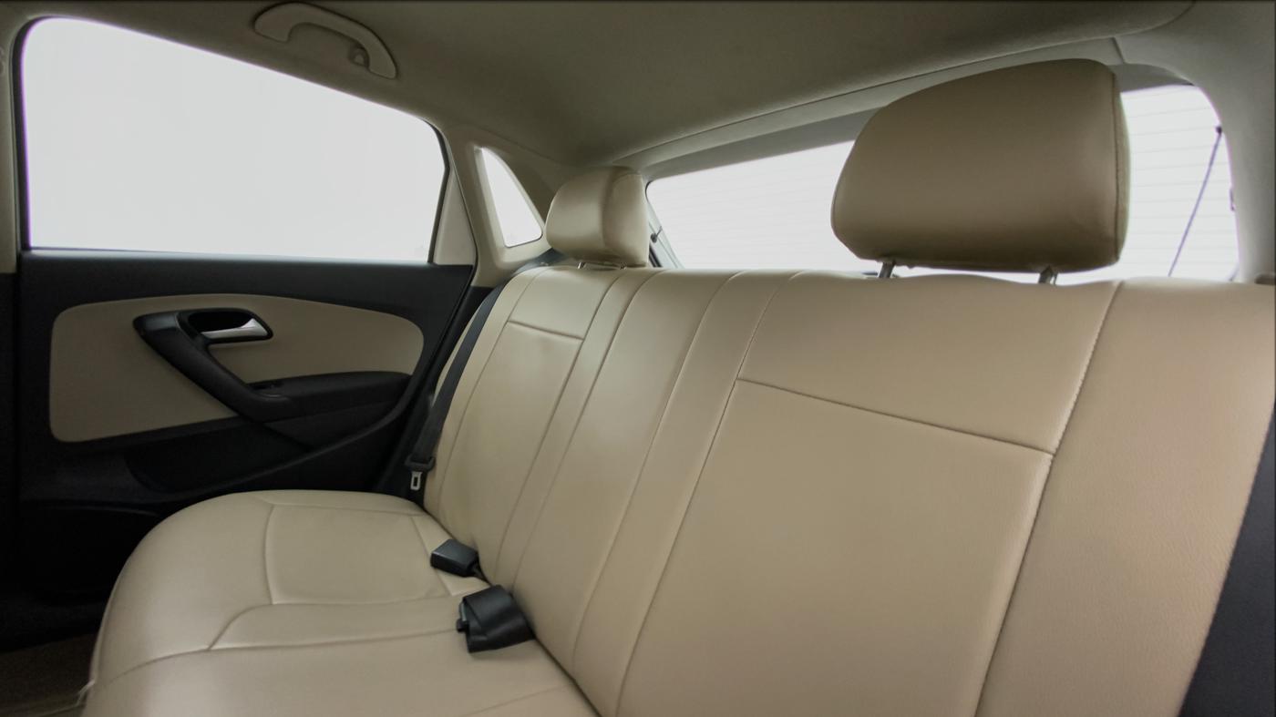 2014 Volkswagen Polo HIGHLINE1.2L PETROL, Petrol, Manual, 66,443 km, Right Side Rear Door Cabin