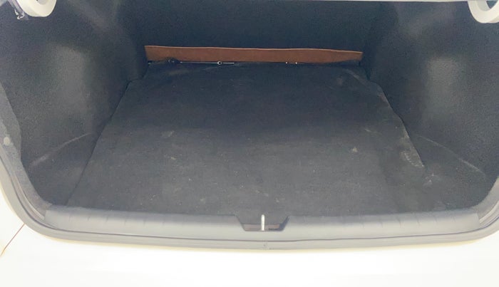 2023 Hyundai Verna SX 1.5 l MPI, Petrol, Manual, 14,744 km, Boot Inside