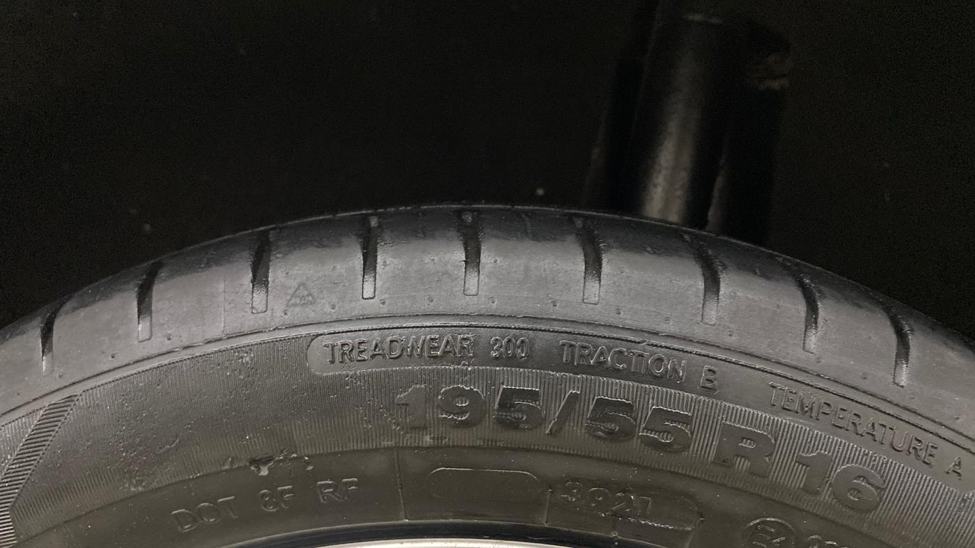 2019 Toyota Glanza V CVT, Petrol, Automatic, 75,116 km, Left Rear Tyre Tread