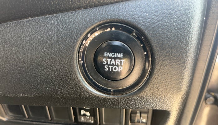 2017 Maruti Baleno ALPHA PETROL 1.2, Petrol, Manual, 71,687 km, Keyless Start/ Stop Button