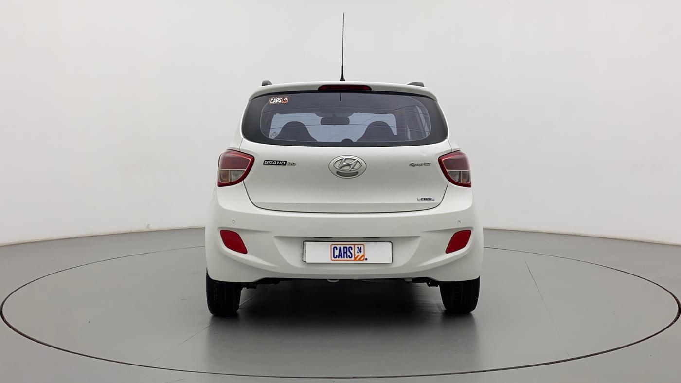 2015 Hyundai Grand i10 SPORTZ 1.1 CRDI, Diesel, Manual, 88,815 km, Back/Rear