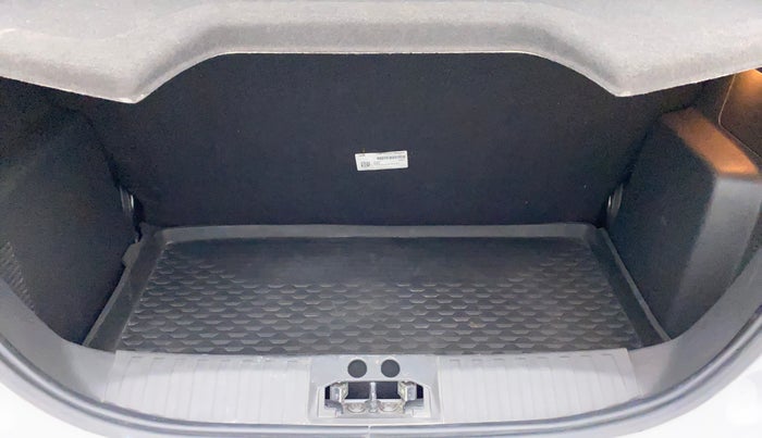 2020 Ford FREESTYLE TITANIUM 1.5 DIESEL, Diesel, Manual, 27,432 km, Boot Inside