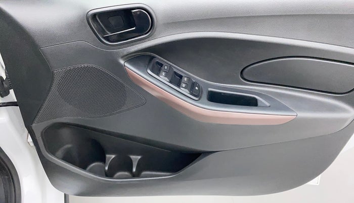 2020 Ford FREESTYLE TITANIUM 1.5 DIESEL, Diesel, Manual, 27,432 km, Driver Side Door Panels Control